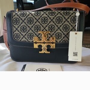 Tory BurchSmall Eleanor T Monogram Convertible Shoulder Bag